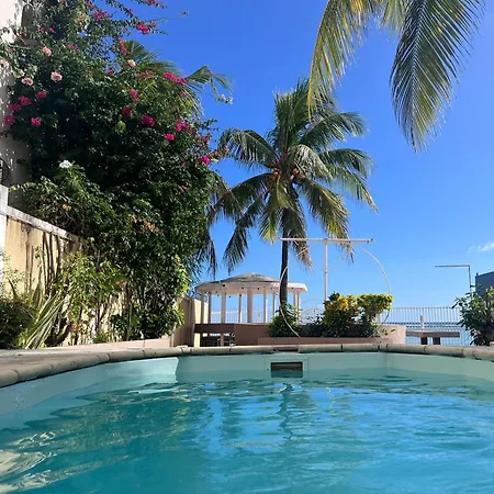 Albion Beachfront Villa
